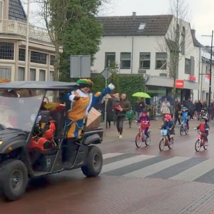 Sinterklaasintocht en Kindermiddag in Heeze